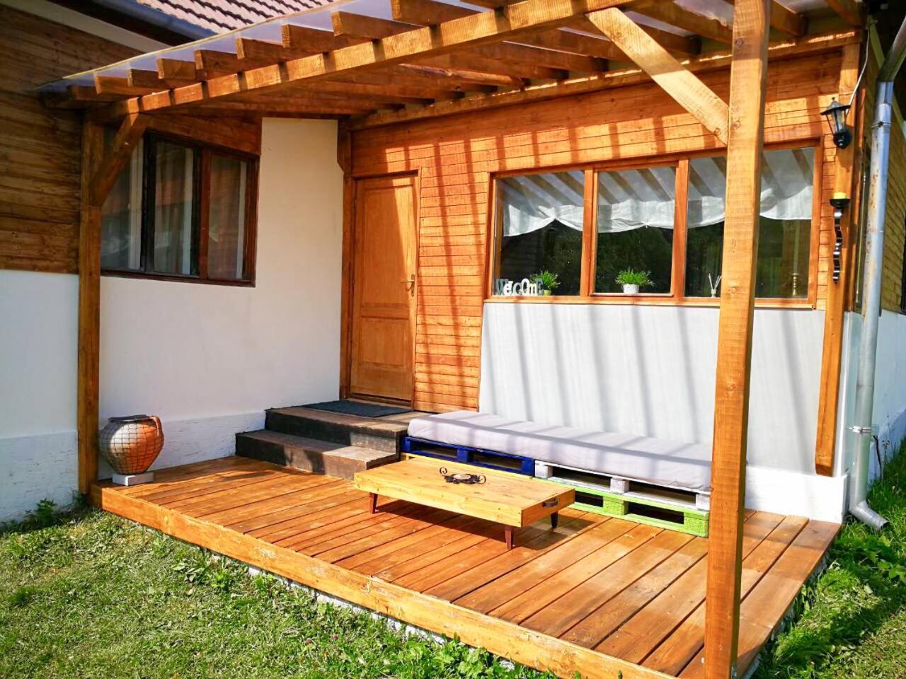 Nexus Kulcsoshaz Bukkloka Gyimes Guest House Fagetel Exterior photo